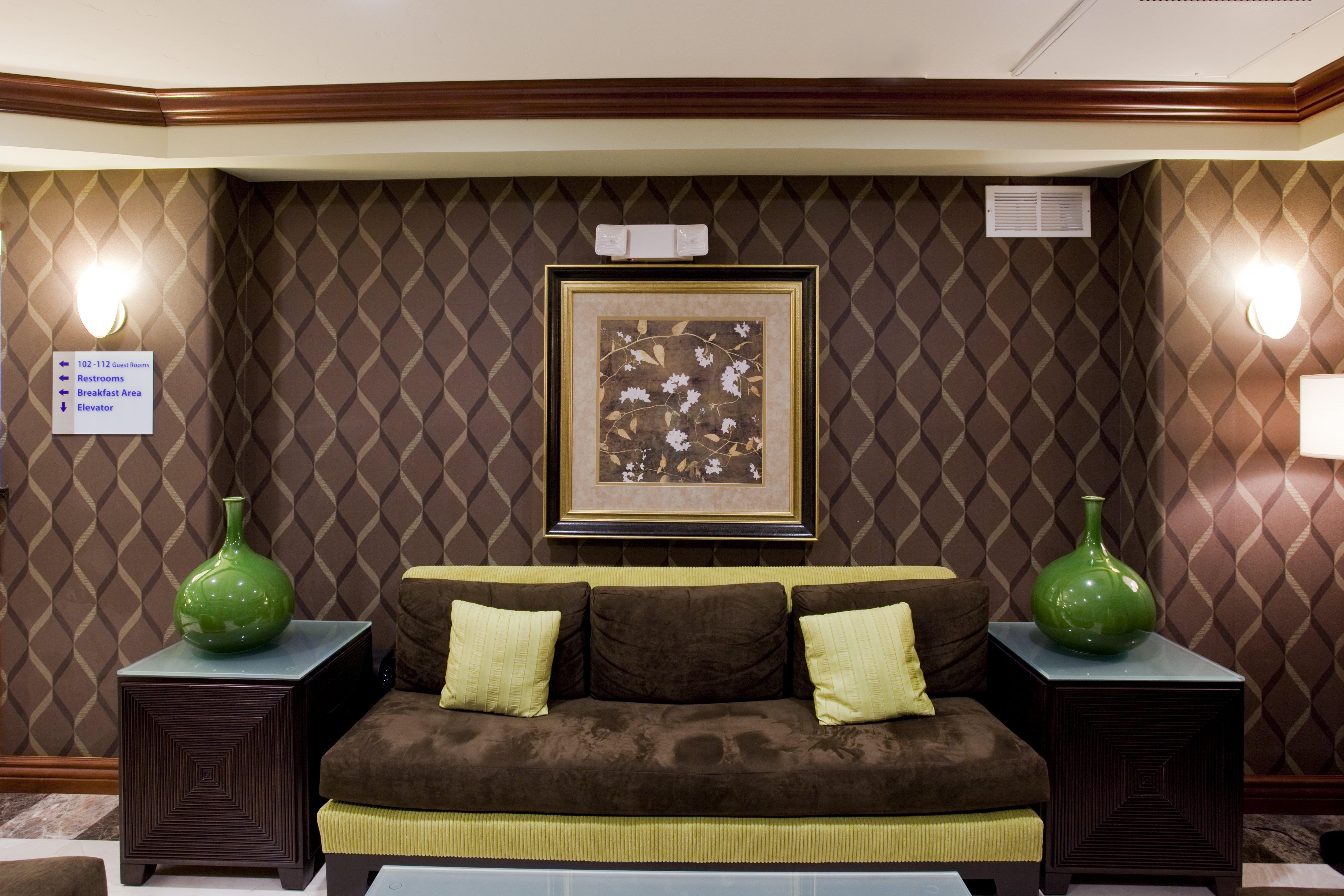Hotel Express & Woodland Hills By Ihg Los Angeles